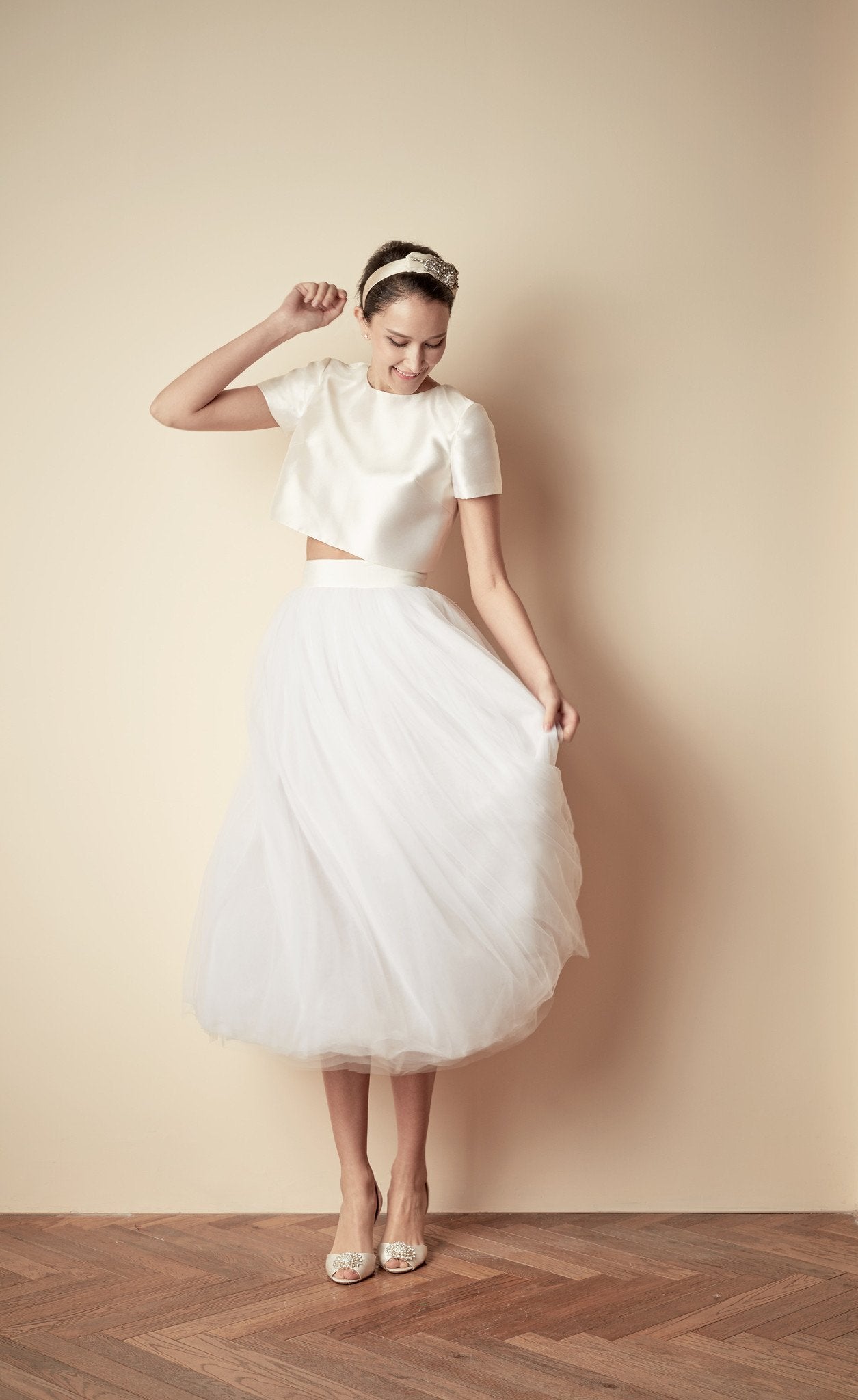 Peony Rice Style: JIN Wool Silk Short Sleeve Crop Top Natural White / US 10 Peony Rice Style: JIN Wool Silk Short Sleeve Crop Top Natural White / US 10
