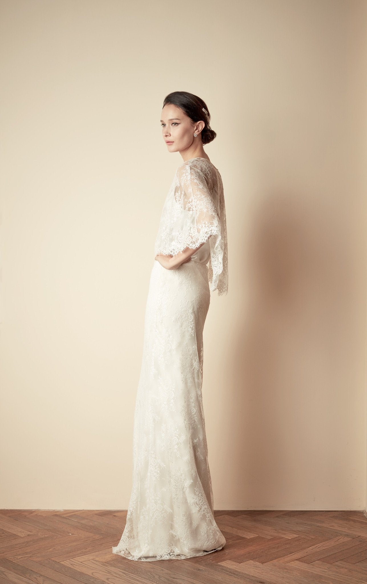 Style: CASSEY Japanese Lace Poncho - Peony Rice