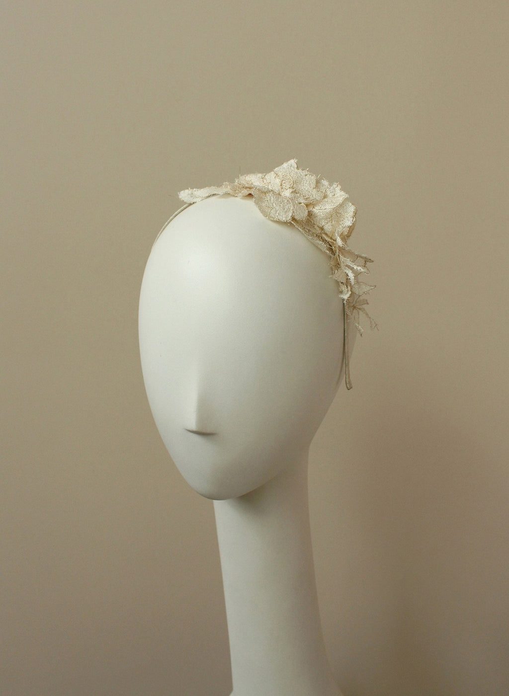 Style: ALICJA Metallic Floral Lace Twist Head Topping - Peony Rice