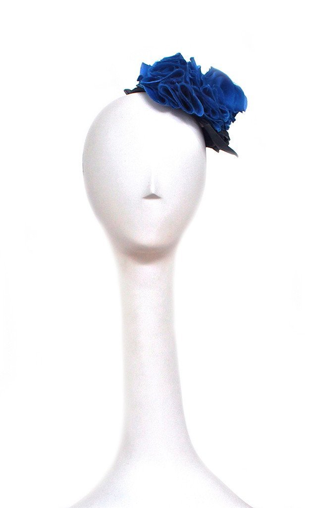 Style: DAPHNE Silk Ruffle Rosette & Pleated Head Topping - Peony Rice