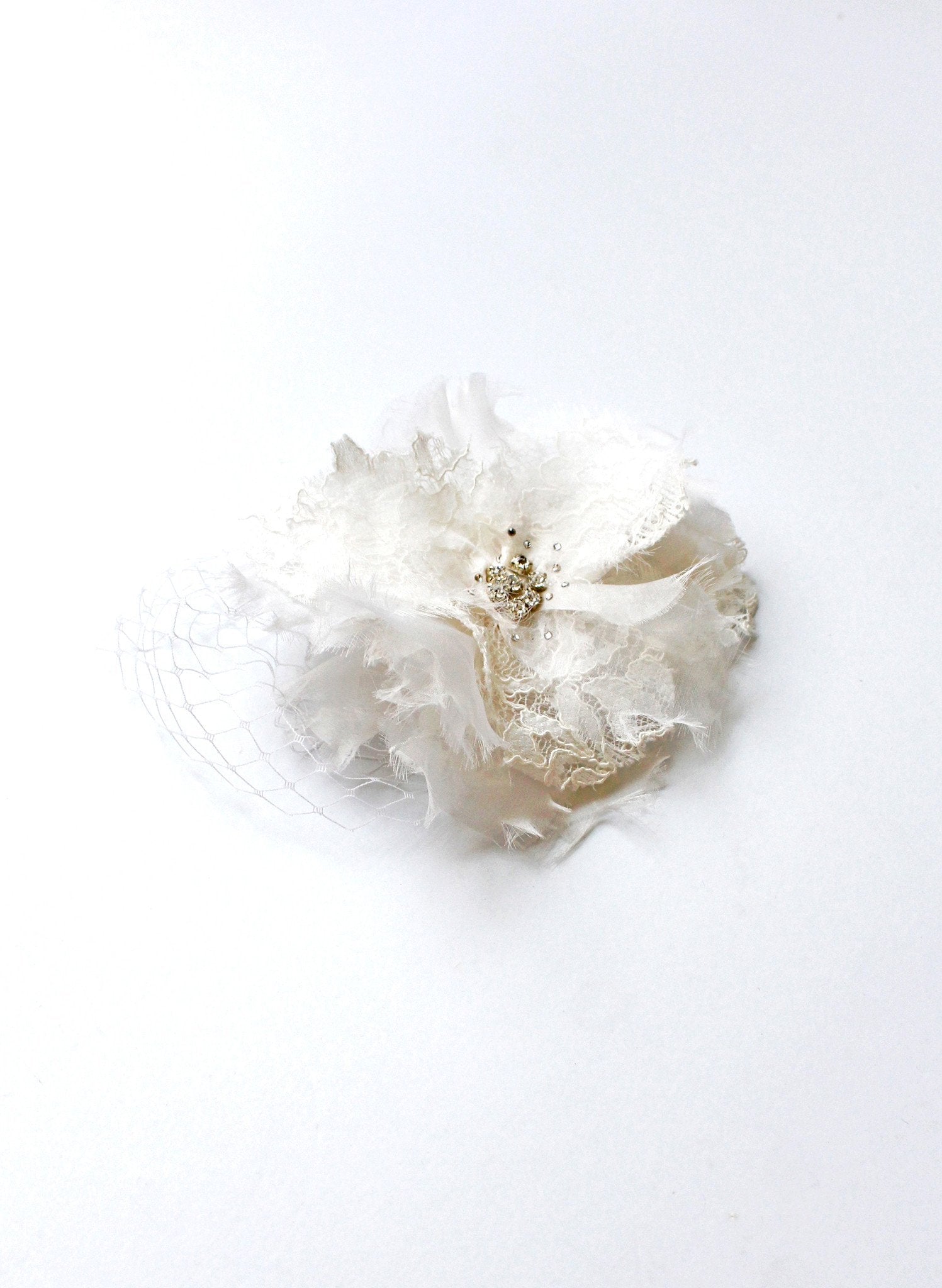 Style: IRENE Lace And Organza Layered Flower Mini Comb Topping - Peony Rice