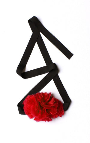 Style TAYLA: Mini Silk Cut Peony Corsage Belt/ Head Topping Peony Rice
