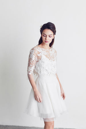 Style: HILARY French Metallic Lace Appliqué Top Peony Rice
