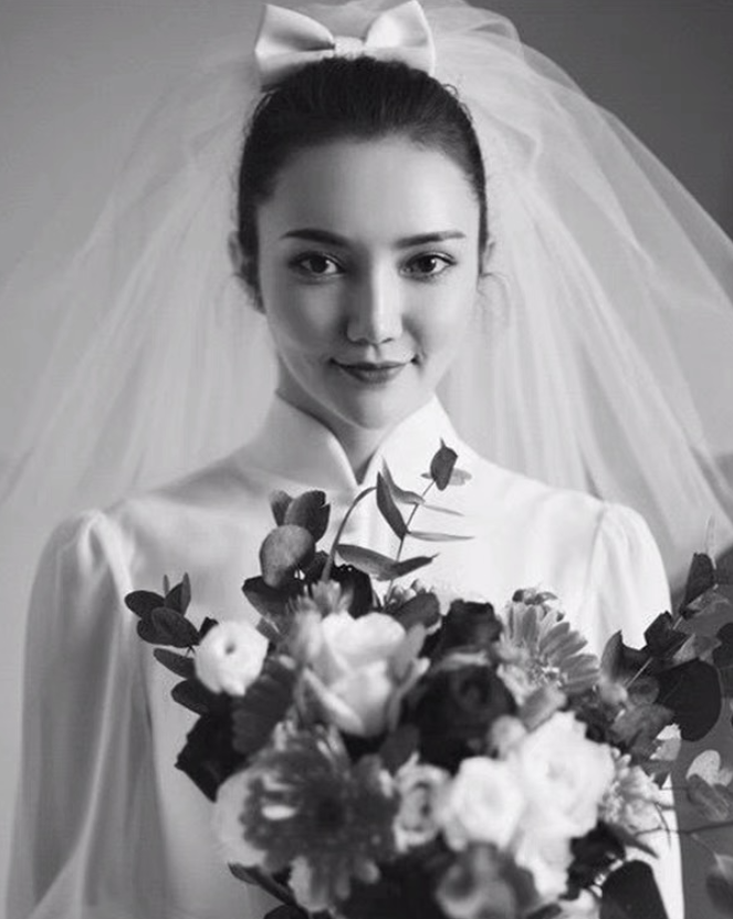 STYLE: LILIA Bow Trimmed Veil Head Piece - Peony Rice
