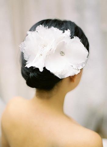 Style: DOUBLE IRIS Silk Organza Layer Flower with Crystal Topping - Peony Rice