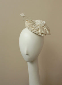 Style: ANISE Silk Pleated Fan & Polka Dot Bow Head Topping - Peony Rice